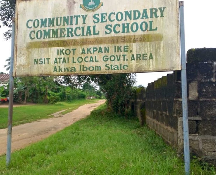 Signpost of Community Secondary Commercial School, Ikot Akpan Ike, Nsit Atai LGA. PHOTO CREDIT: Ndifreke Enefiok