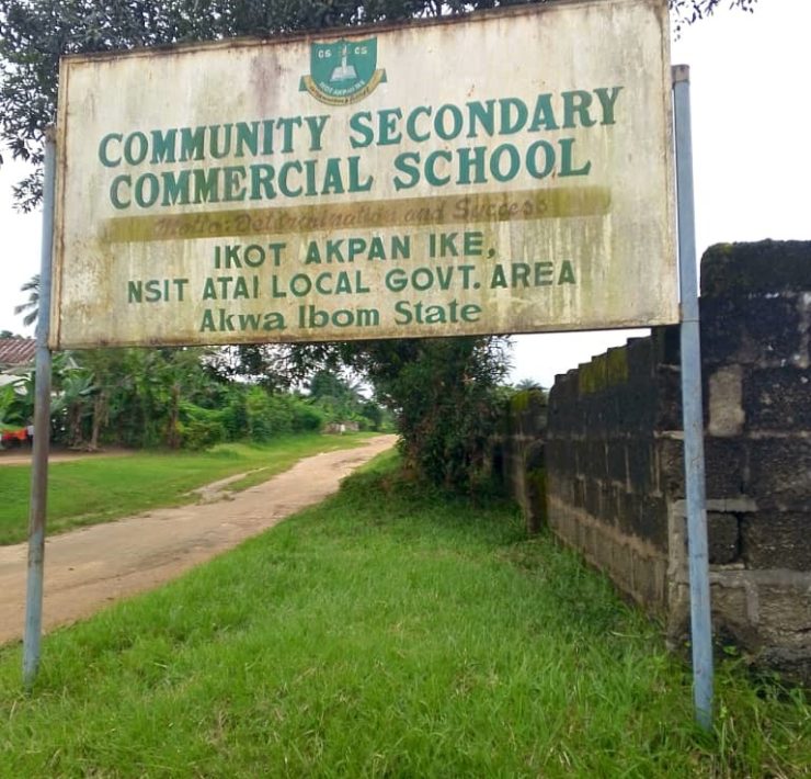 Signpost of Community Secondary Commercial School, Ikot Akpan Ike, Nsit Atai LGA. PHOTO CREDIT: Ndifreke Enefiok